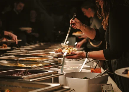 Buffet Szene